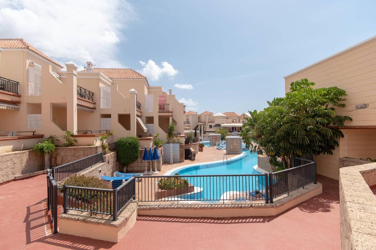 Apartment Costa Adeje Exteriör bild